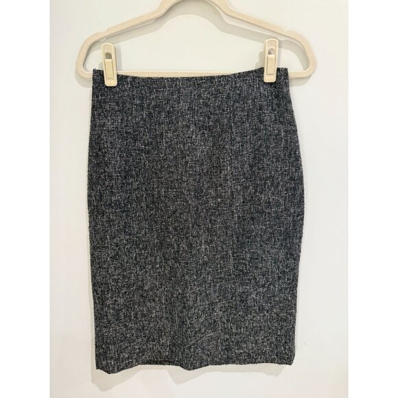 Banana Republic Women's Wool Blend Tweed pencil Skirt, size 6 - Picture 2 of 15